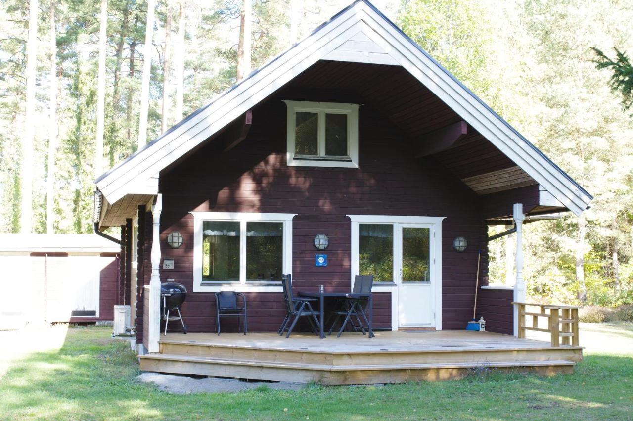 Tallbarren Rälla Exteriör bild